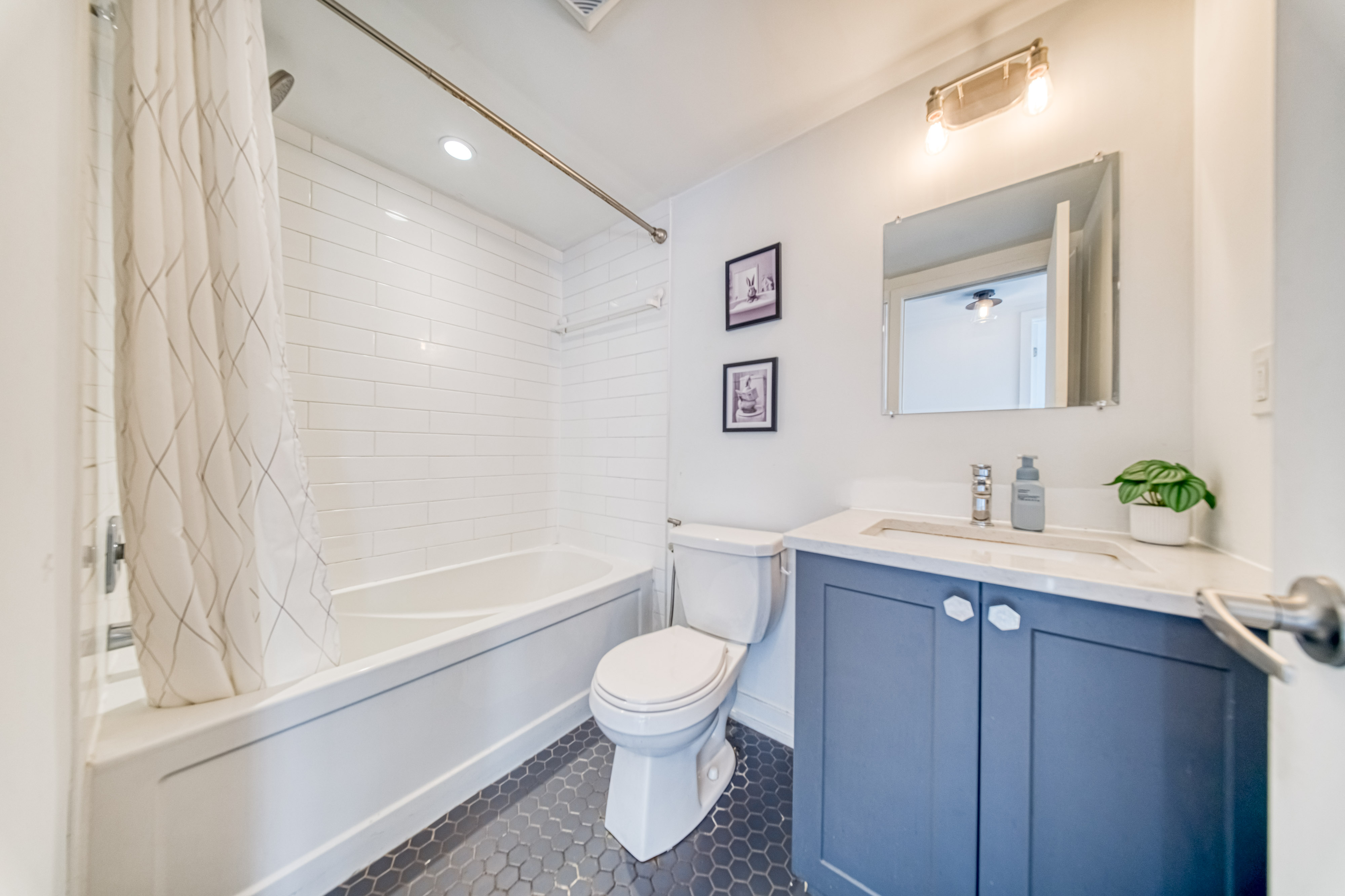 Upstairs Bathroom